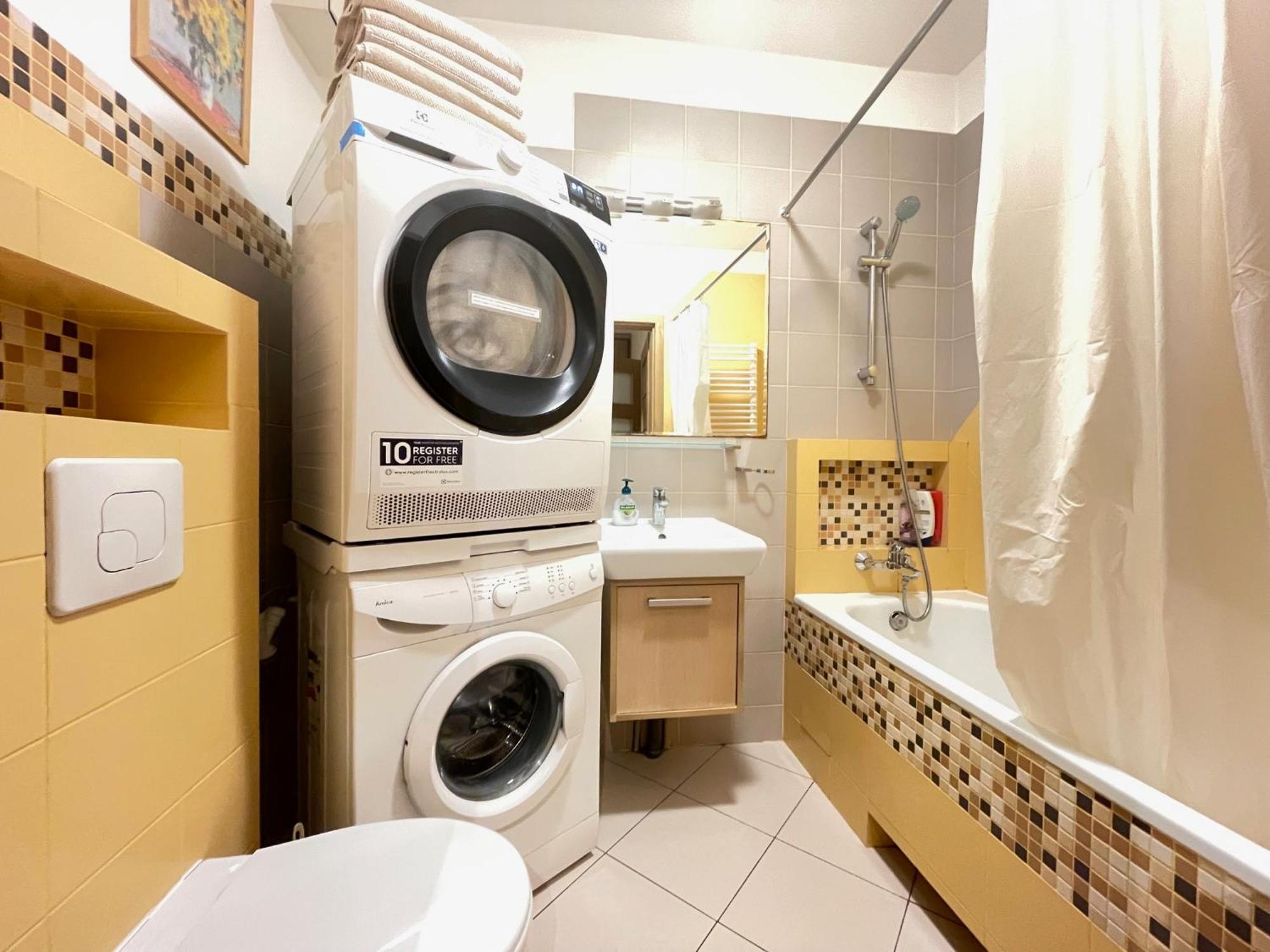 Superior Bukowinska, Studio, Pool & Gym! Metro Wilanowska, Garage Parking! 24H Reception! Varşovia Exterior foto